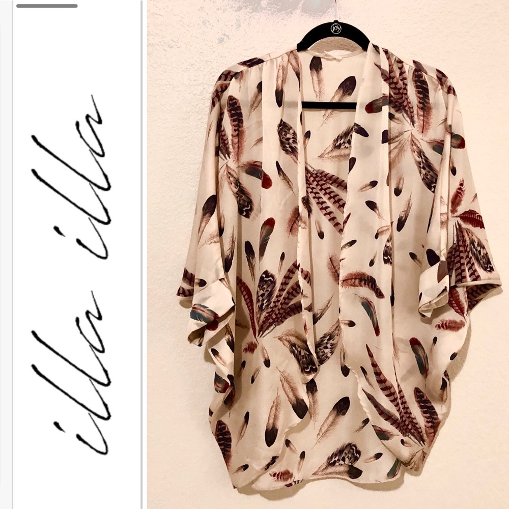 🌟EUC ILLA ILLA Feather Kimono- M